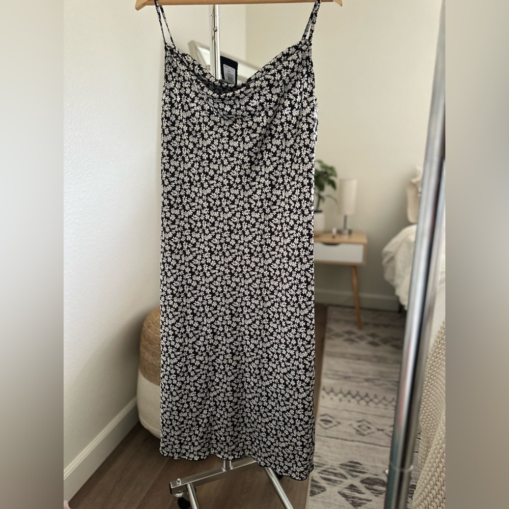 Bebe Floral black & white Maxi Slip Dress Casual NWT